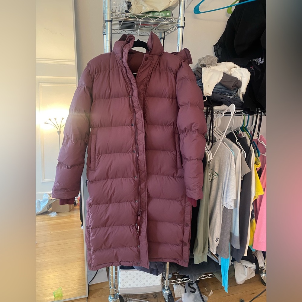 Aritzia TNA Super Puff